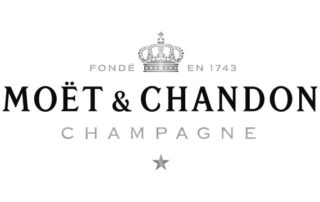 aprovisionamiento de yates, servicios náuticos Mallorca, suministros embarcaciones Baleares, logística marítima Ibiza, productos frescos yates