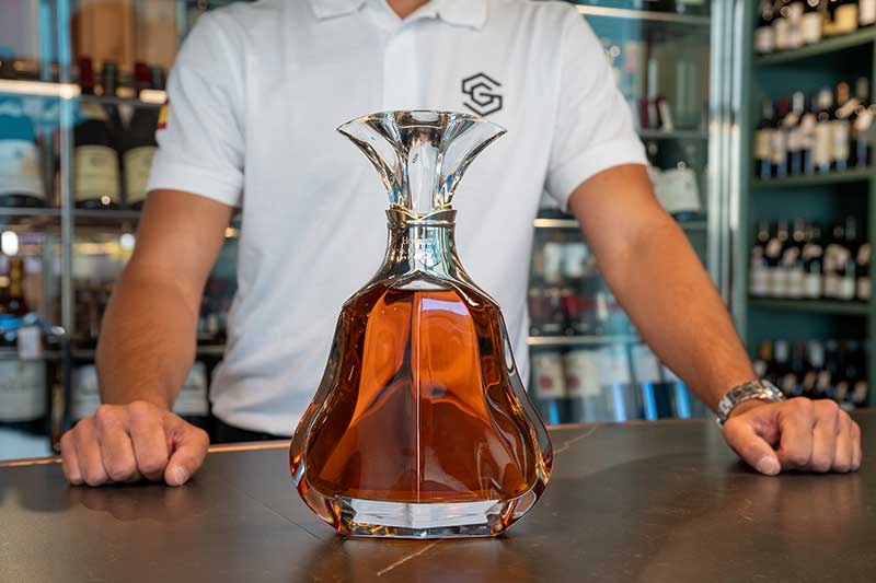 Galley-Order_Licor aprovisionamiento de yates, servicios náuticos Mallorca, suministros embarcaciones Baleares, logística marítima Ibiza, productos frescos yates