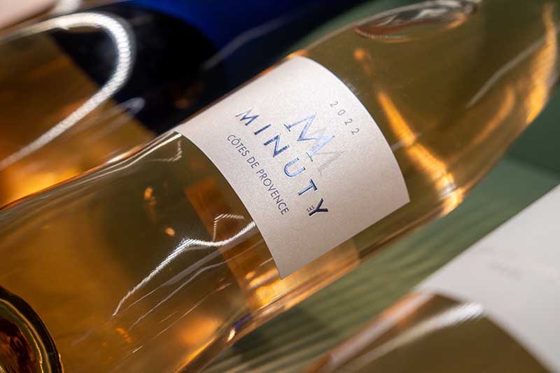 Galley-Order_Vino-Minuty aprovisionamiento de yates, servicios náuticos Mallorca, suministros embarcaciones Baleares, logística marítima Ibiza, productos frescos yates