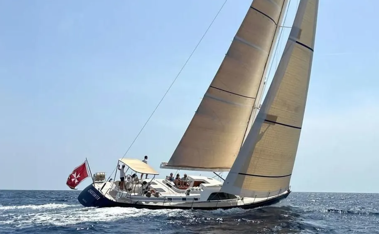 aprovisionamiento de yates, servicios náuticos Mallorca, suministros embarcaciones Baleares, logística marítima Ibiza, productos frescos yates